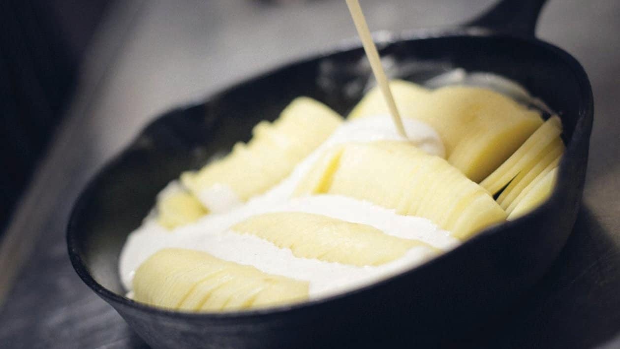 גראטן תפוחי אדמה – פוקי בול מתכון להכנת קערת פוקי, מזון רחוב של הוואי אצלכם בצלחת > מתכוני השראה לשפים