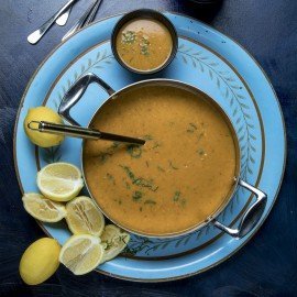 מרק עדשים כתומות