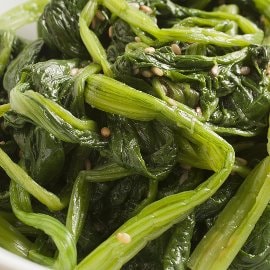 סלט תרד קוריאני סלט תרד קוריאני