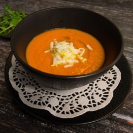 סלמורחו - מרק עגבניות סמיך וקר סלמורחו - מרק עגבניות סמיך וקר