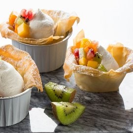 עלי פילו קרם וניל ואפרסקים